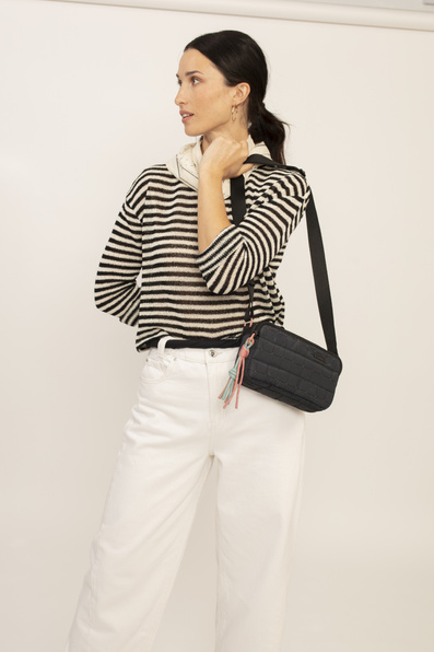 Mała torba damska, listonoszka HANAE