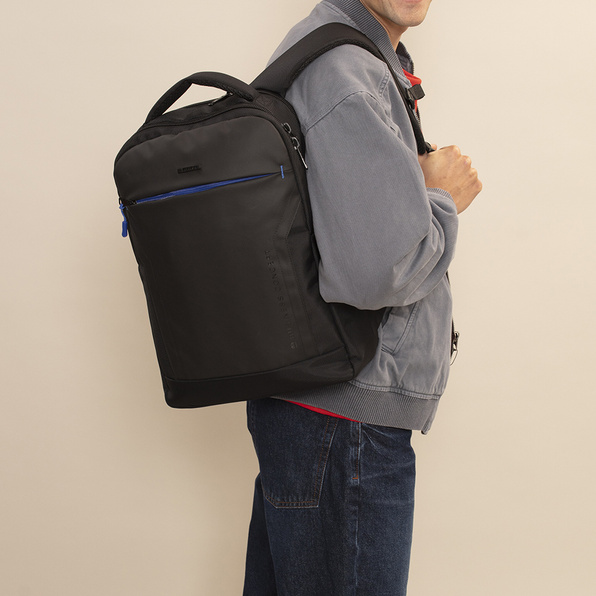 Plecak biznesowy na laptopa 15,6" Pixel z wodoodpornego materiału pochodzącego z recyklingu